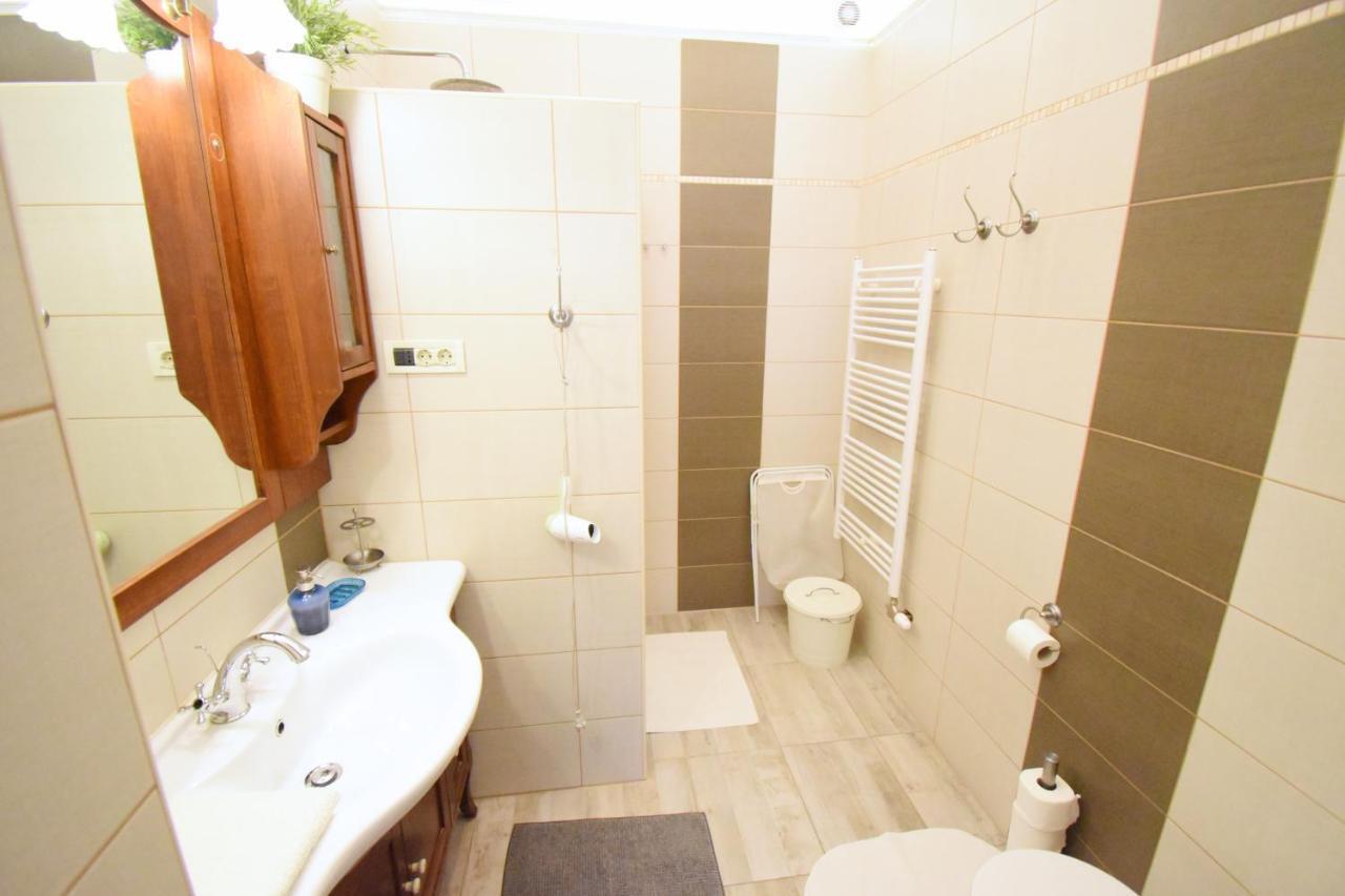 Donos Art Apartment Zagreb Exterior photo