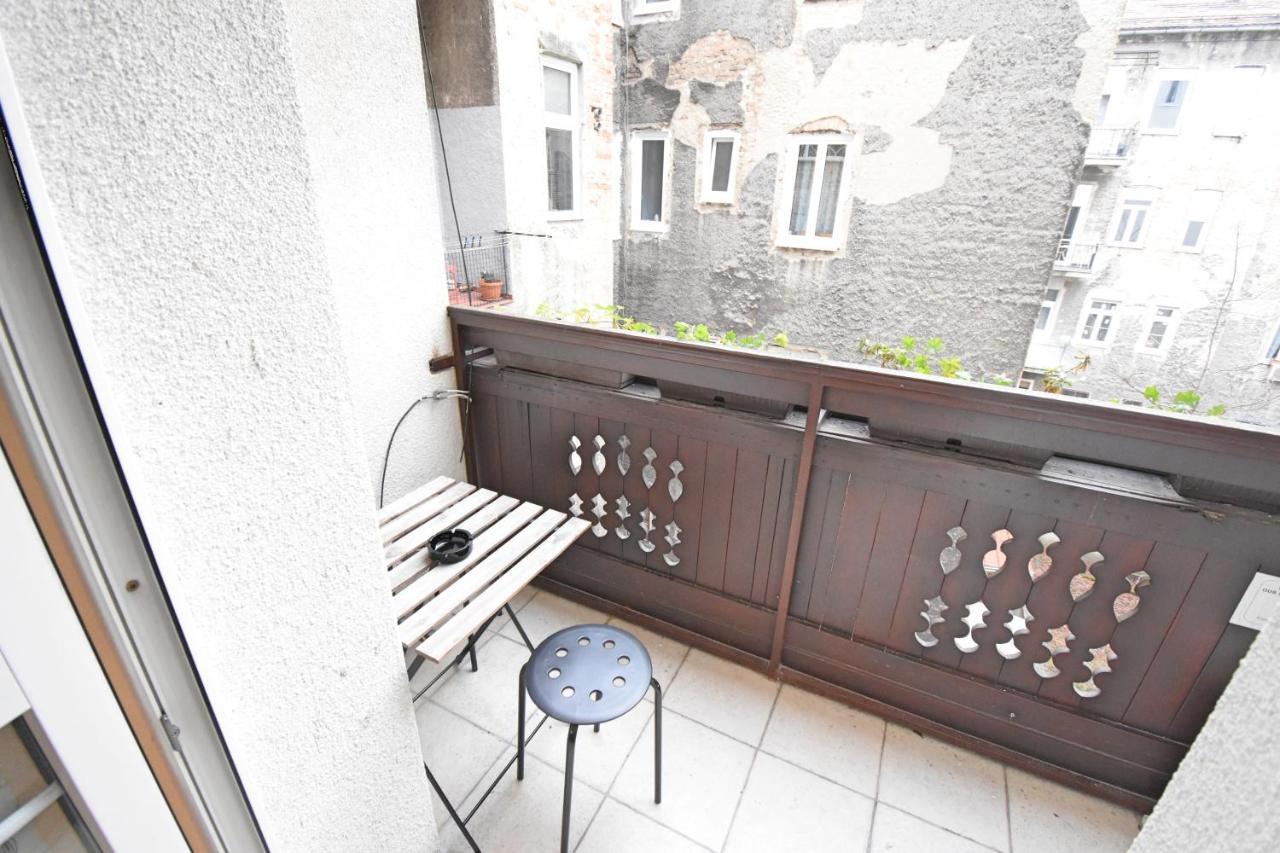 Donos Art Apartment Zagreb Exterior photo